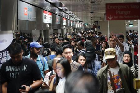 Rail operators must inform commuters if delays are over 10 mins