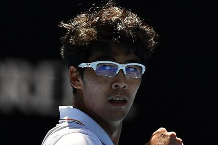 Chung sets up semi-final date with Federer