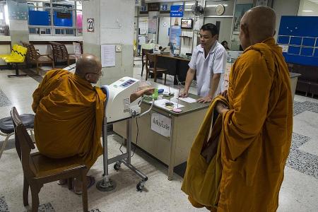 Thailand’s monks battle weight problems