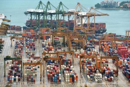 Exports fall 8.5% in Dec, largest slide in over 2 years