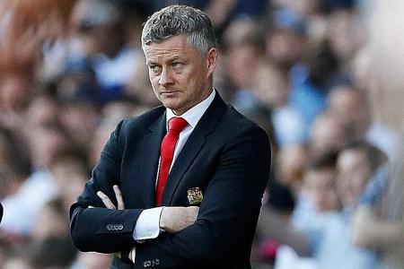 Ole Gunnar Solskjaer seeks response from wounded Man United 