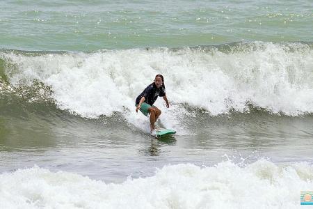 S&#039;pore&#039;s surfers qualify for SEA Games despite lack of training venue