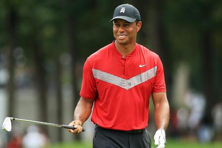 Tiger Woods expects to play in October, after undergoing knee surgery