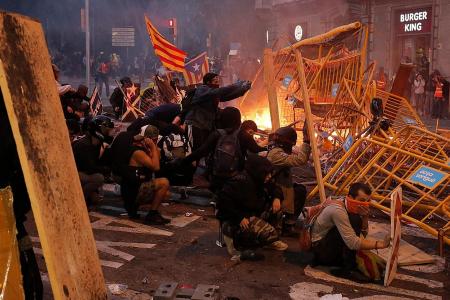 Catalan protesters inspired by Hong Kong