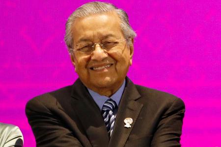 Mahathir urges Tanjung Piai voters to think of their future