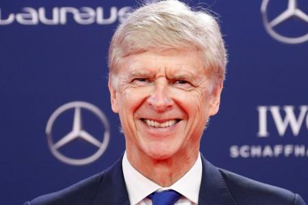 Wenger wants offside law changed