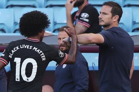 Lampard questions Sterling's management comparison