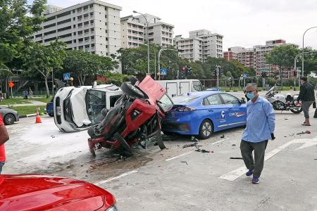 Seven vehicles involved in Pasir Ris accident