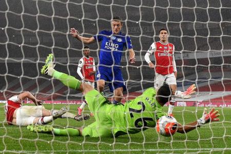 Give Leicester City more respect: Neil Humphreys