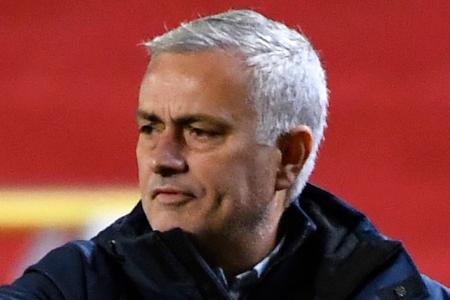 Jose Mourinho defends Harry Kane after penalty furore in Brighton game