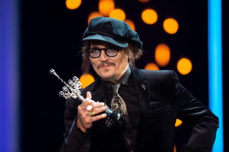 Depp decries ‘cancel culture’ before receiving film prize