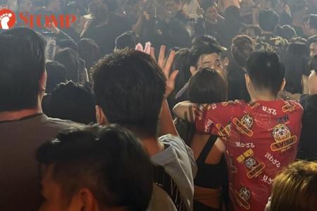 'Gang poem' sparks fight in maskless crowd at club near Clarke Quay
