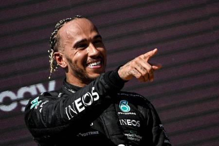 Lewis Hamilton says he could have been a Top Gun with Cruise