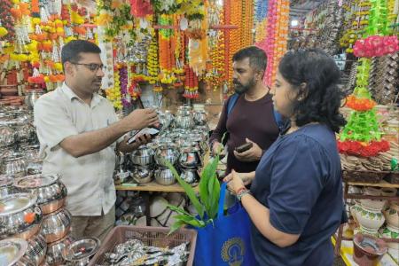 Little India shops switch to cloth bags