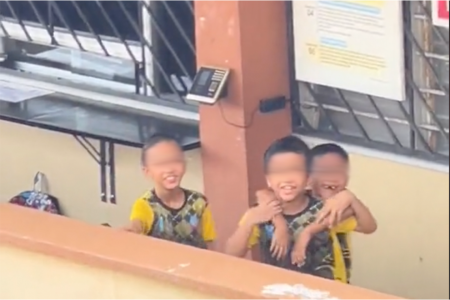 Siblings smiling, waving in video unaware dad had died 
