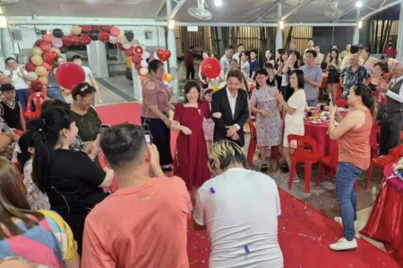 Chinese couple hold wedding banquet at Sengkang pavilion 