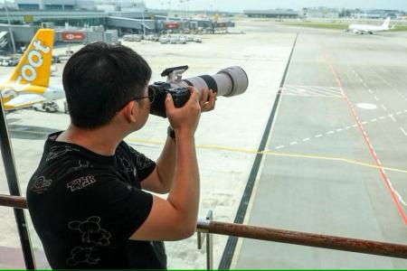 Overwhelming response to call for plane-spotting enthusiasts