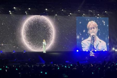 5 things we learned about Onew from his first solo fanmeet in Singapore