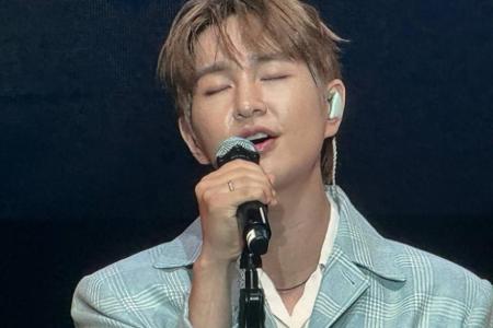 5 things we learned about Onew from his first solo fanmeet in Singapore