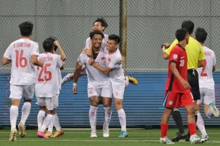 Singapore lose 2-0 to Vietnam after VAR mayhem