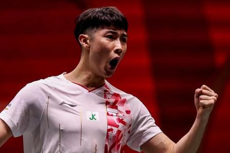 Loh Kean Yew wins on BWF Tour Finals debut