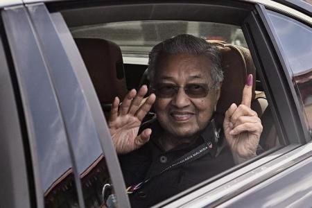 Malaysia election: Mahathir loses in Langkawi, his first electoral defeat since 1969