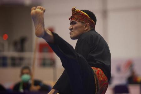 SEA Games: Silat exponent Iqbal Abdul Rahman wins S'pore's first gold in Hanoi
