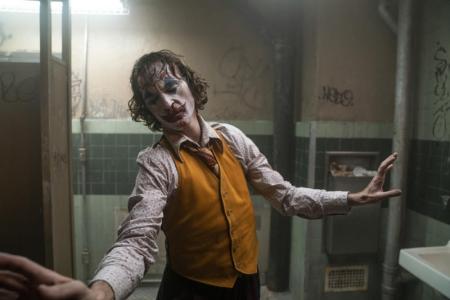 Joaquin Phoenix to return to big screen as Joker in 2024 sequel