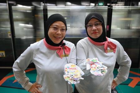 MRT ‘sticker aunties’ bring smiles to kids on morning commute 