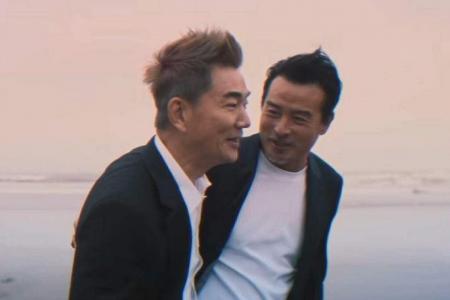 Taiwanese singer Richie Jen hung out with actor Christopher Lee for new music video