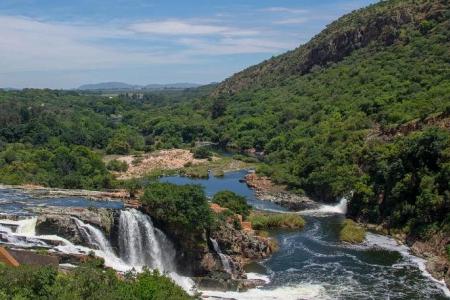 2 S'poreans die after canoes capsize in S. African river