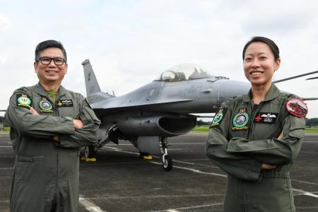 New F-16 manoeuvre involving two jets at close proximity among aerial display highlights at NDP