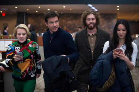 Movie Review: Office Christmas Party