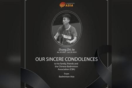 Chinese badminton player Zhang Zhijie, 17, dies after collapsing during match