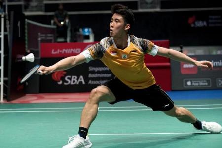 Loh Kean Yew and men's doubles pair ride wave of home support into Singapore Open q-finals