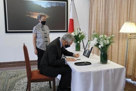 PM Lee among S'poreans, Japanese residents to pay their last respects to late Shinzo Abe