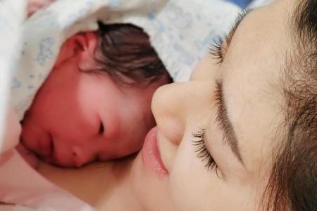 Taiwanese singer Selina Jen’s newborn stayed in incubator for a few days due to fluid in his lungs