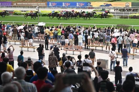 Thousands gather to witness final horse races at Turf Club