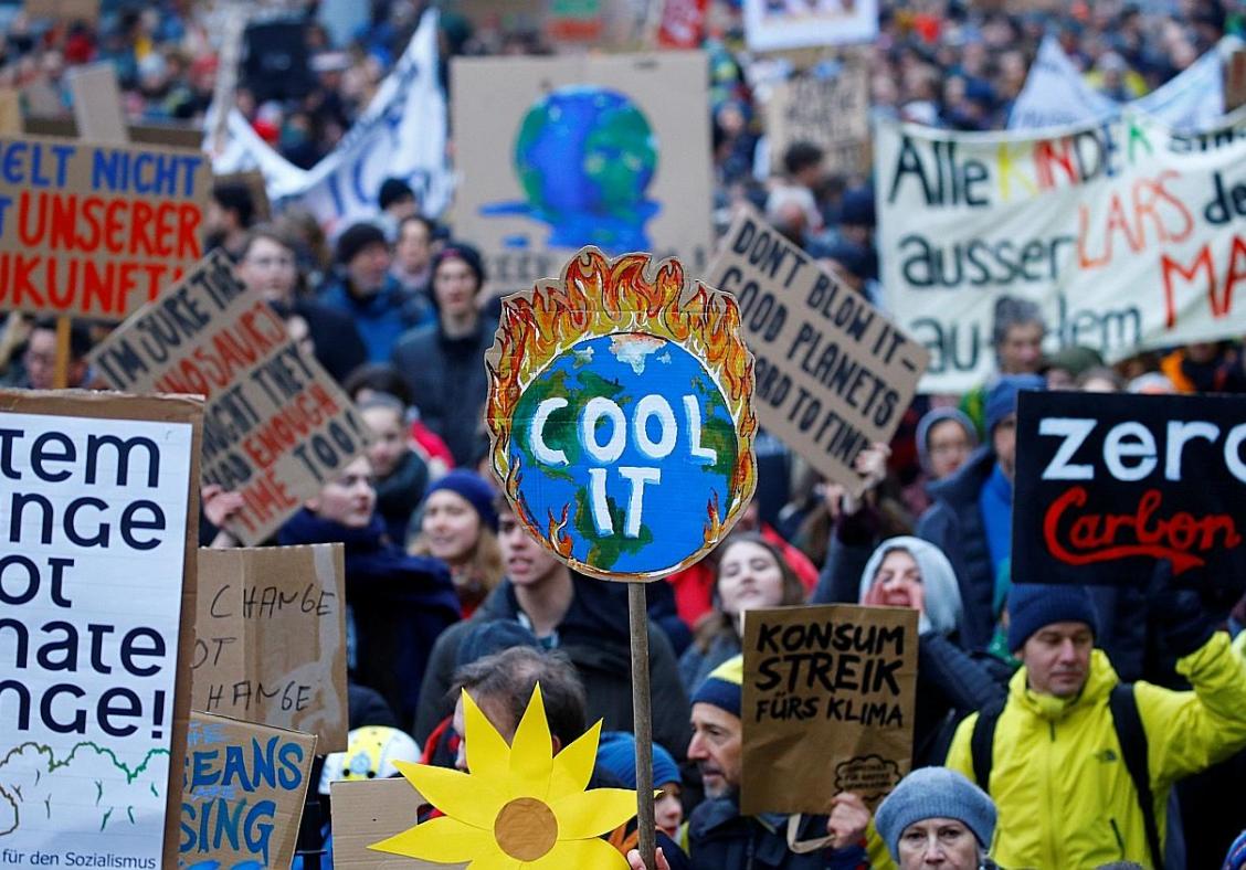 Climate change seen as top threat: International poll