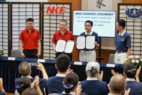 (From left) NKF senior director of corporate services Chia Miang Yeow and CEO Tim Oei with Tzu-Chi Foundation CEO Low Swee Seh and charity development department head Khoo Jyh Hao at the MOU ceremony on March 29, 2023. 