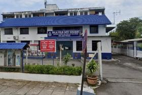 Police are probing an incident where a 35-year-old man tried to seize a submachine gun from a sentry at the Dato Keramat police station in Penang. 