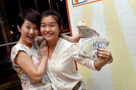 WINNERS: Madam Michelle Lau (left) and her daughter, Brenda (right), won $7,000 at The New Paper Bonus Challenge earlier this year.