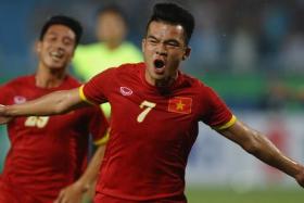  Vietnam&#039;s Ngo Hoang Thinh celebrates after scoring the opener against the Philippines.