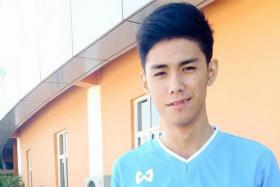 National sepak takraw player Azreen Sairudin was hospitalised after being involved in an accident a day beofre their group A games in the 2015 SEA Games. 