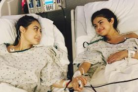 Gomez gets kidney from best friend