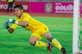 Izwan Mahbud has conceded only three goals after five league matches with Nongbua Pitchaya in Thai League 2 - one of the best records so far.