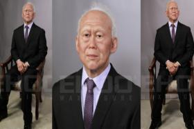 Life-sized Lee Kuan Yew wax figures selling for $21,600 on eBay