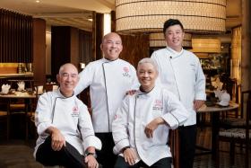 (Left to right) Legendary chefs from Singapore’s Chinese food scene: Chef Chan Kwok, Chef Chin Hon Yin, Chef Chung Ho Shi and Chef Chan Hwan Kee.