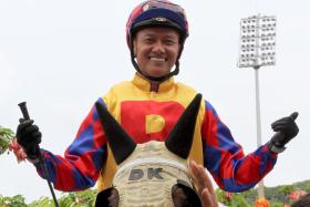 Veteran jockey Saifudin Ismail breaks his 2024 duck on Don&#039;t Forget Boss.