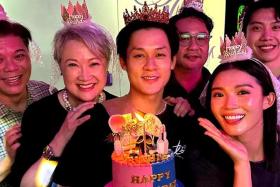 Richie Koh (centre) celebrated his birthday with (clockwise from left) Ong Kuo Sin, Hong Huifang, Melvin Mak, Charlie Goh and Cheryl Chou.